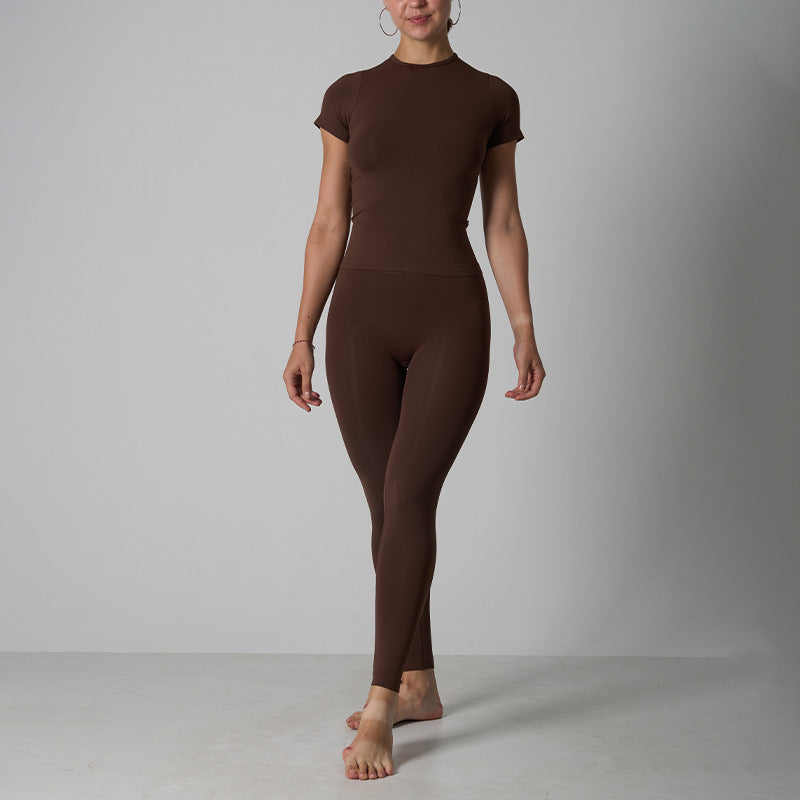 Soft Skin-friendly Seamless Short-sleeved Trousers Running Sports Suit